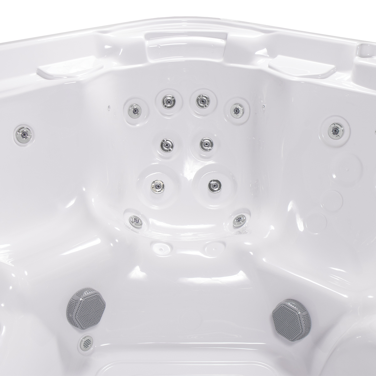 Vacation Hot Tub - Image 4