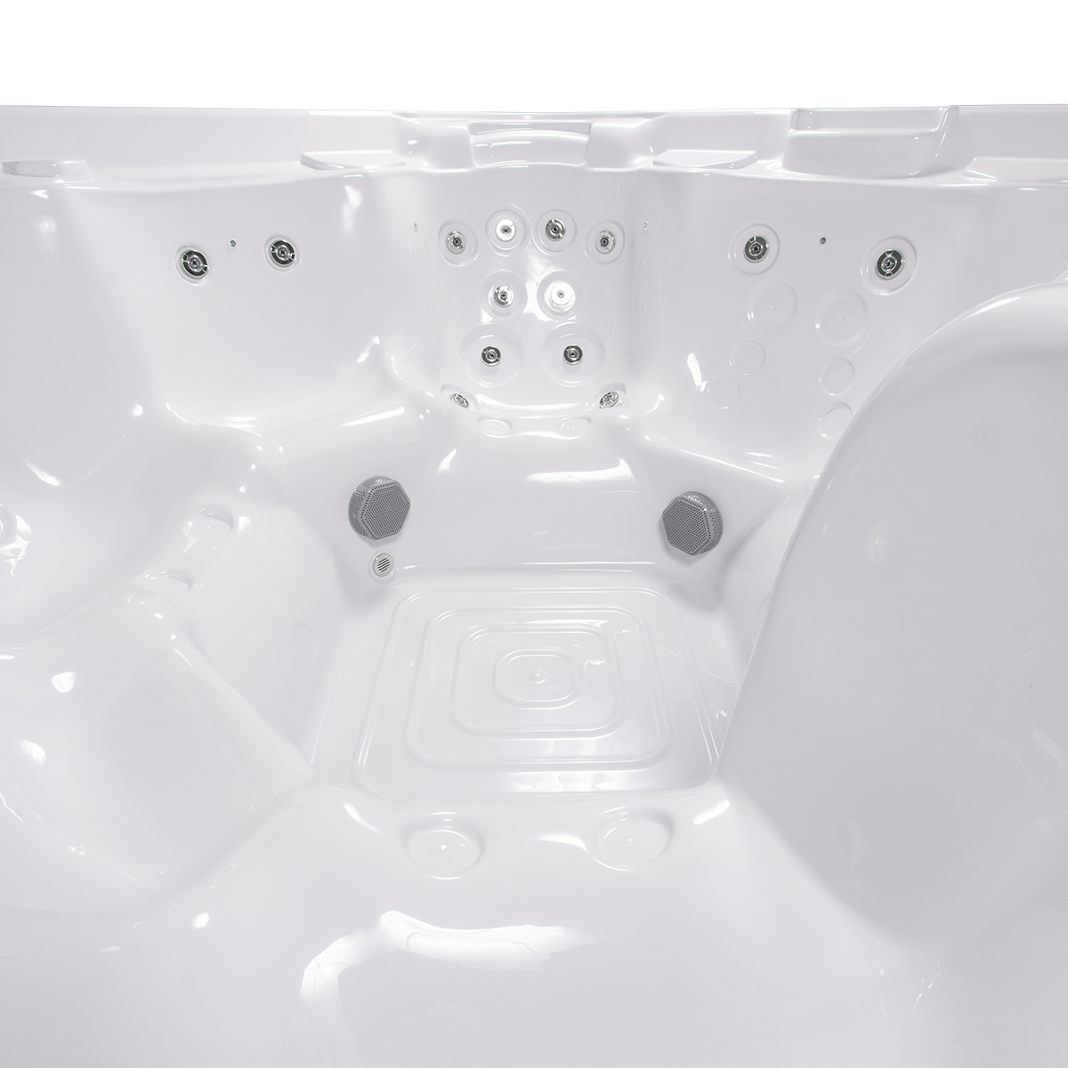 Vacation Hot Tub - Image 6