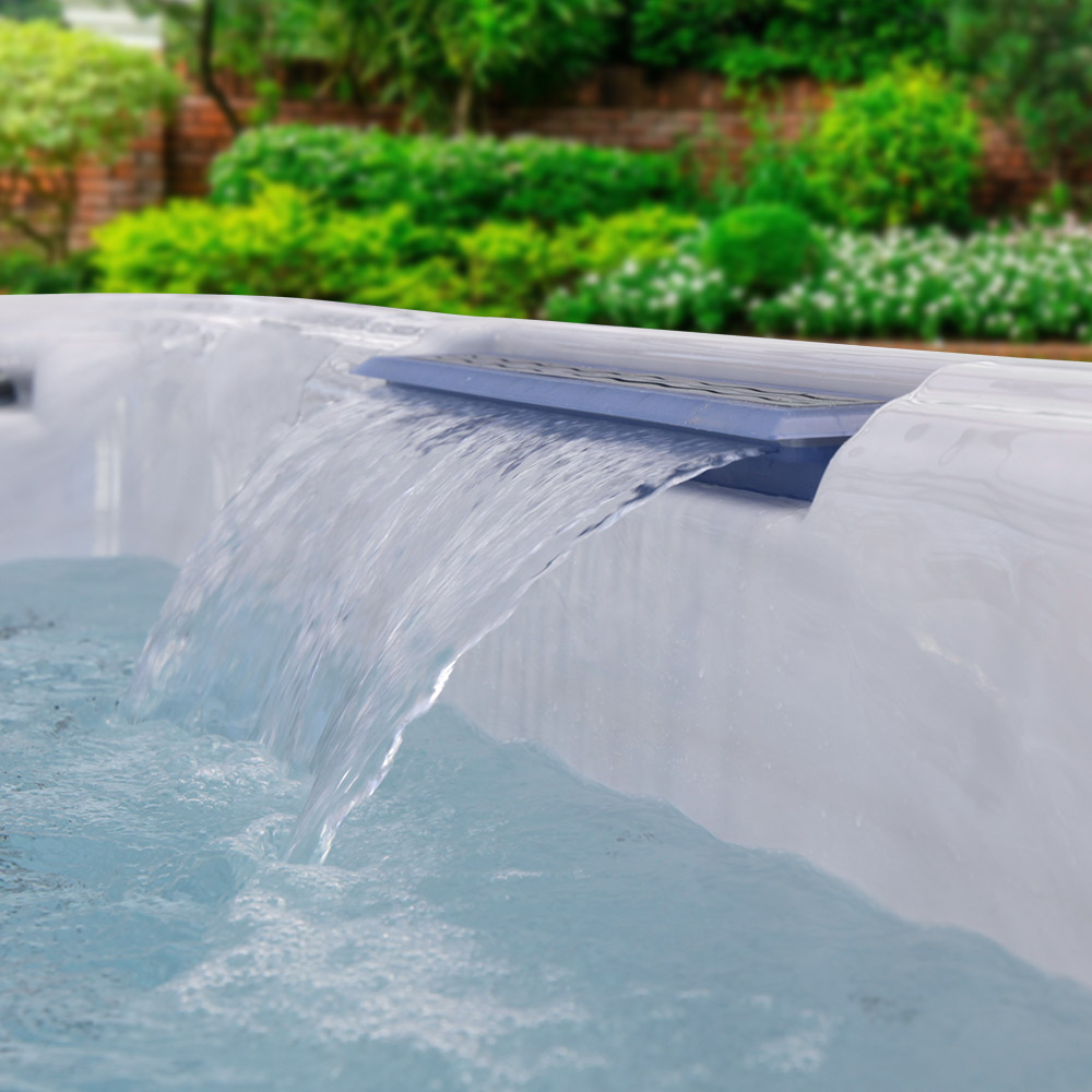 Hollywood Hot Tub - Image 6